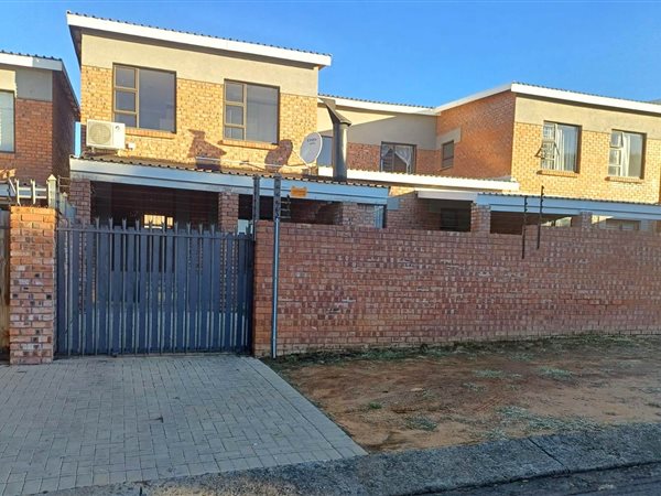 3 Bed Townhouse