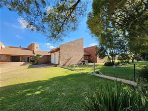 4 Bed House in Randjesfontein