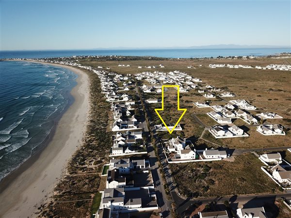 678 m² Land available in Golden Mile