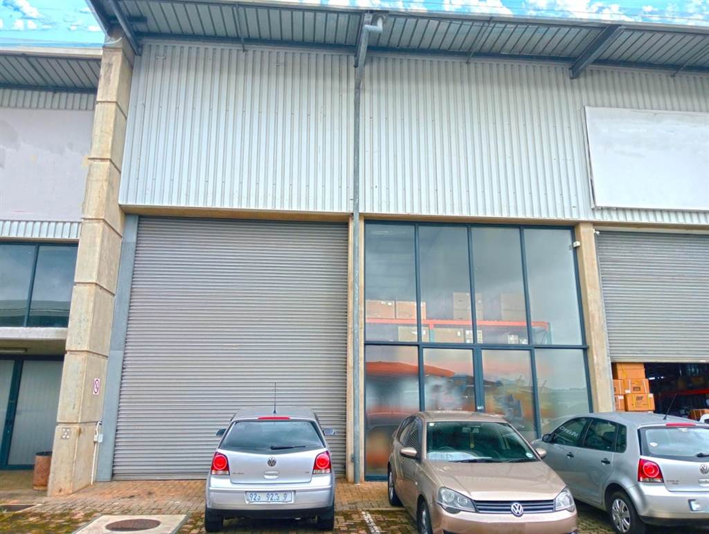 277  m² Retail Space in Riverhorse Valley photo number 2