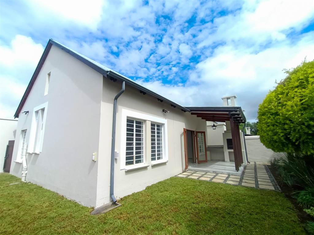 2 Bedroom House 2 Bedroom House