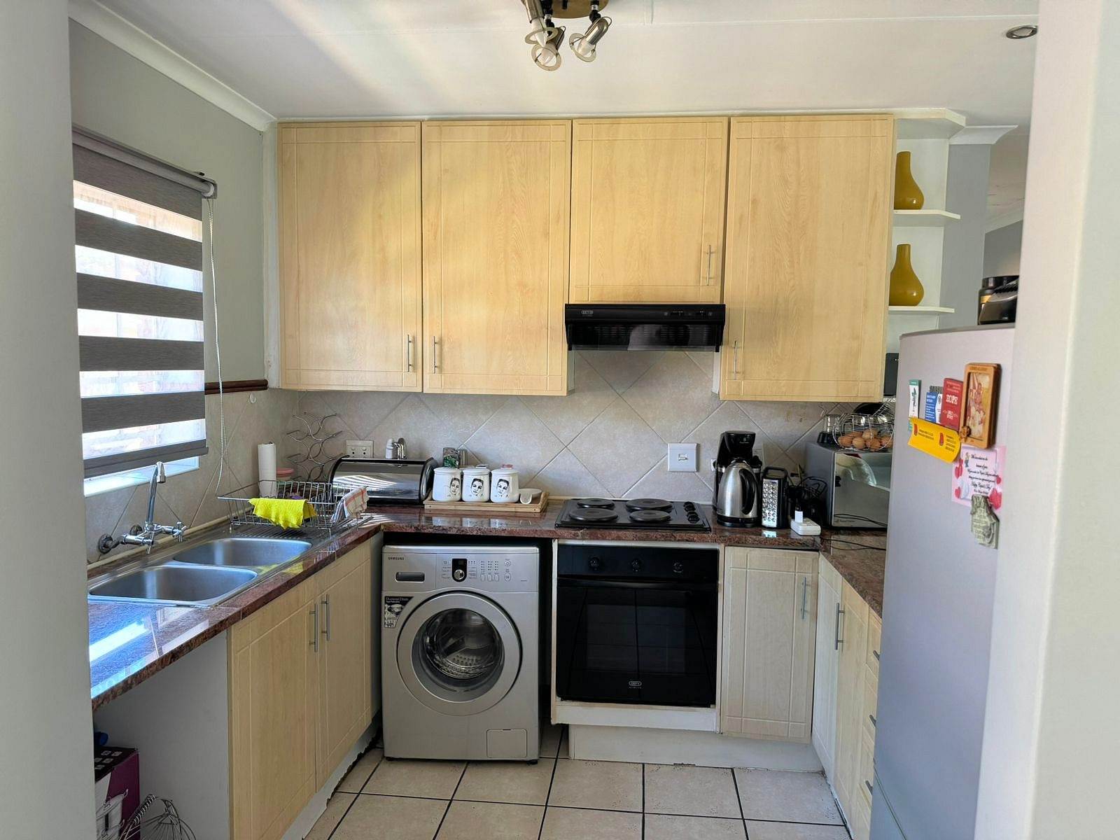 3 Bed Townhouse in Mooikloof Ridge photo number 10