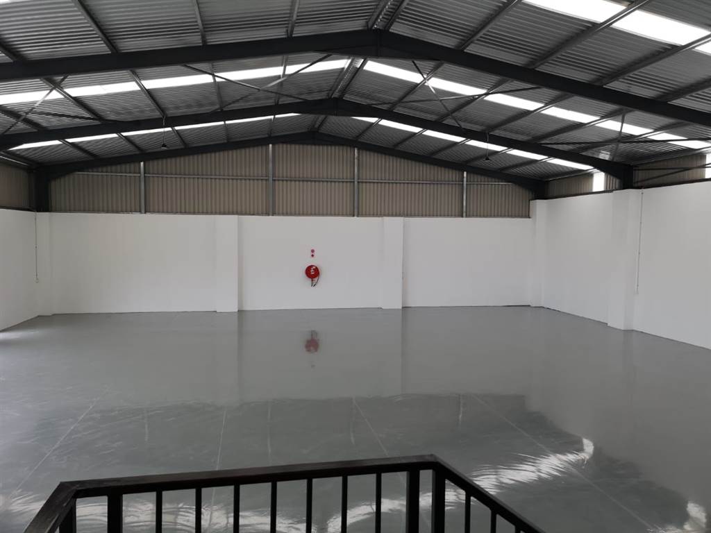 590  m² Industrial space in Cato Ridge photo number 2