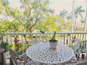 2 Bed Apartment in Manor Estates