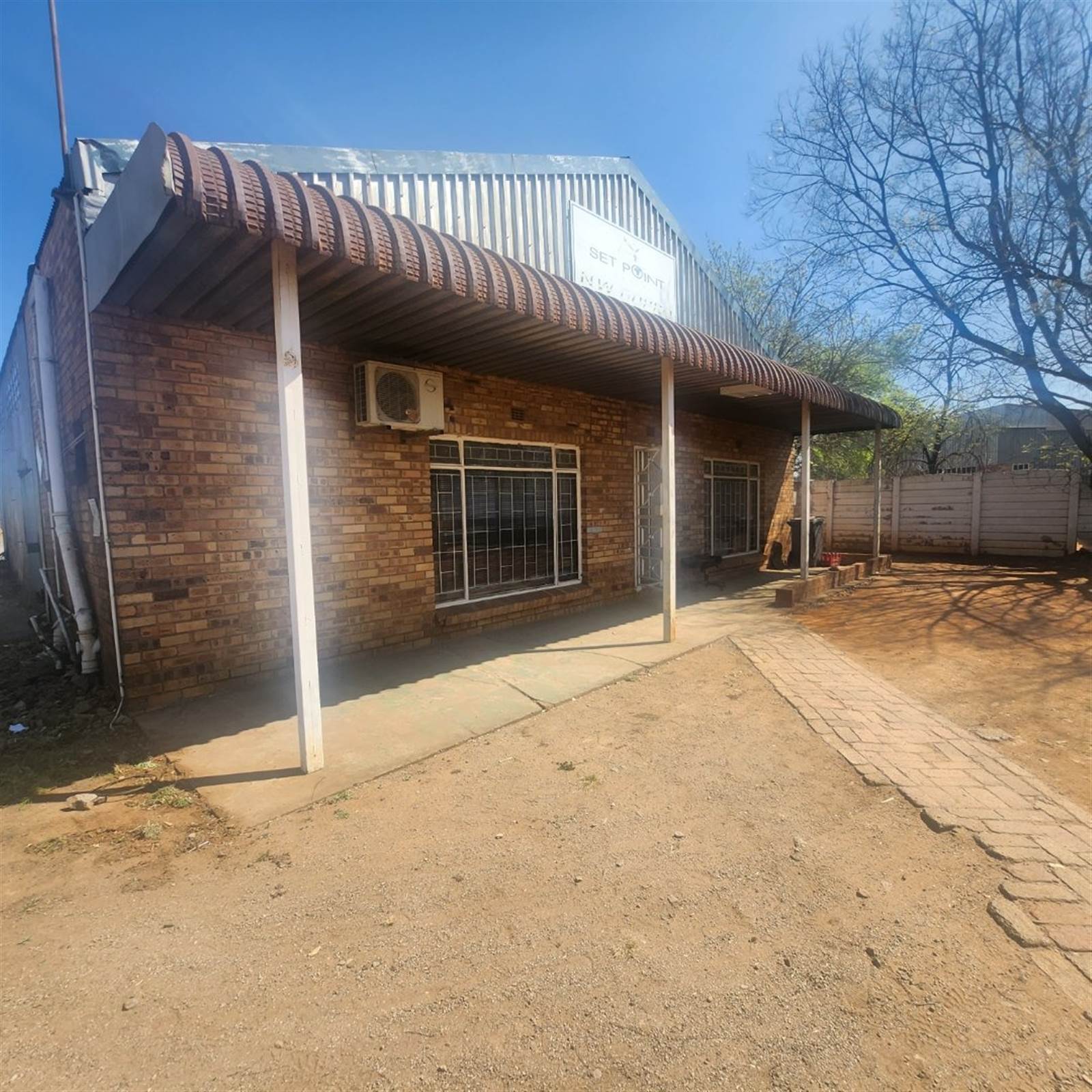 Commercial space in Stilfontein photo number 3
