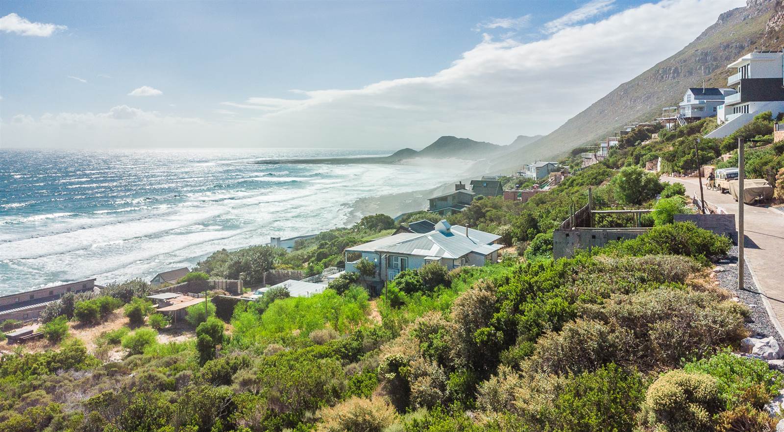 890 m² Land available in Misty Cliffs photo number 1
