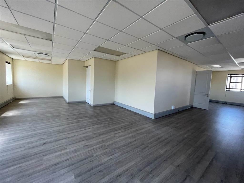 262  m² Commercial space in Milnerton Central photo number 6