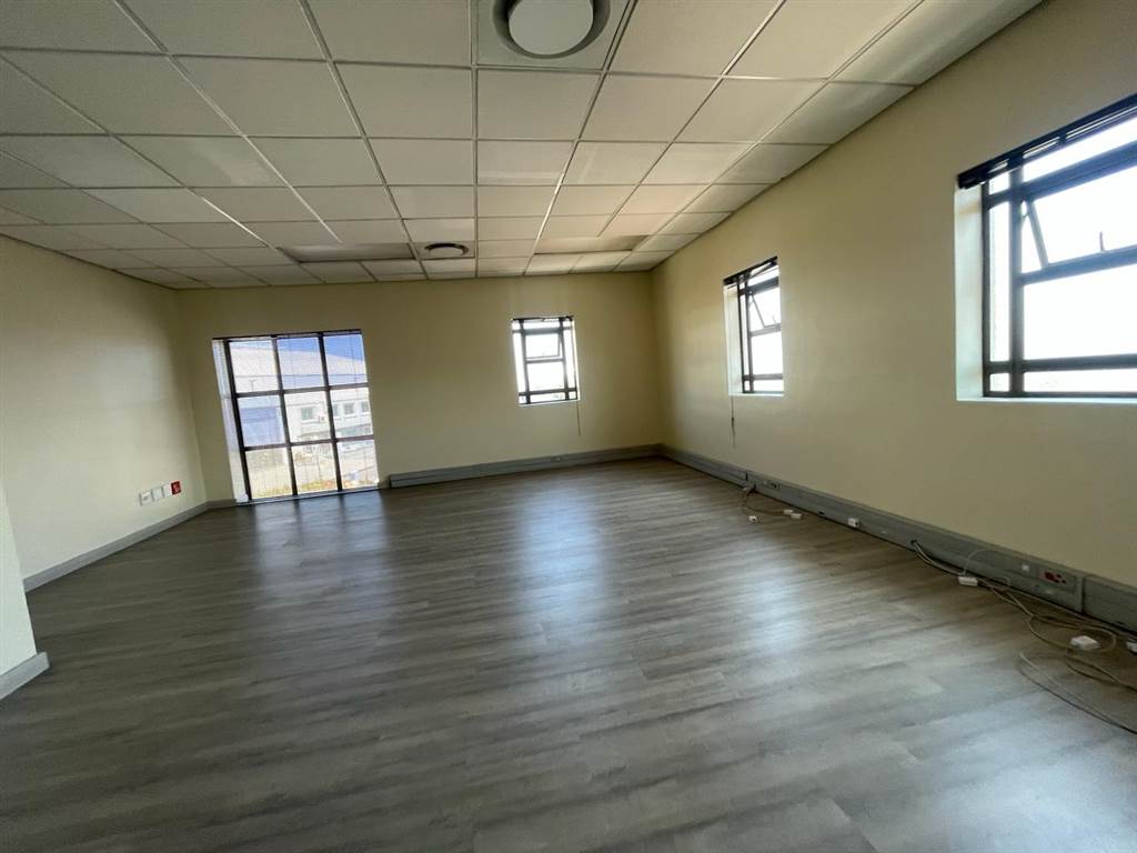 262  m² Commercial space in Milnerton Central photo number 5