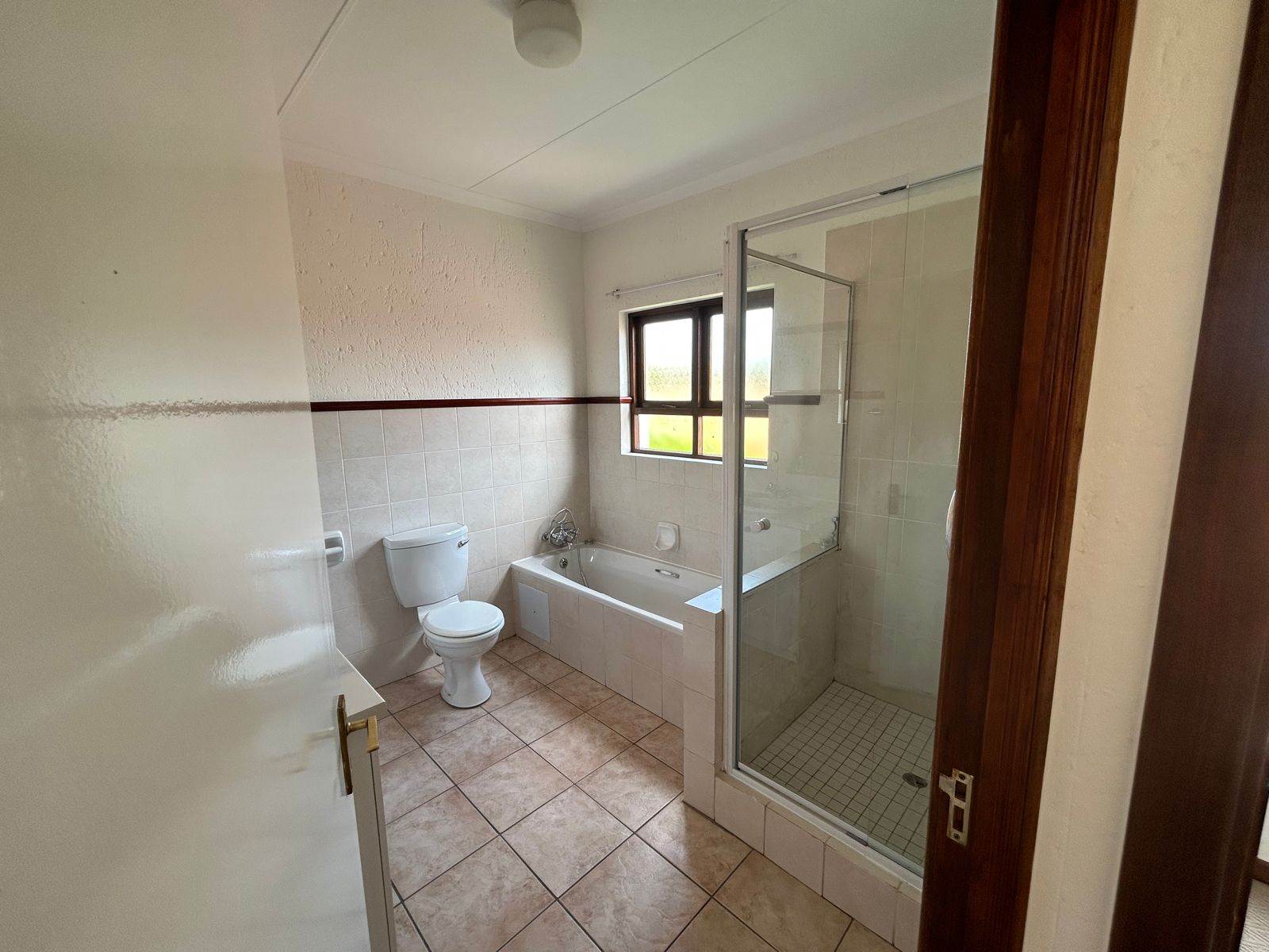 3 Bed Townhouse in Sunninghill photo number 15
