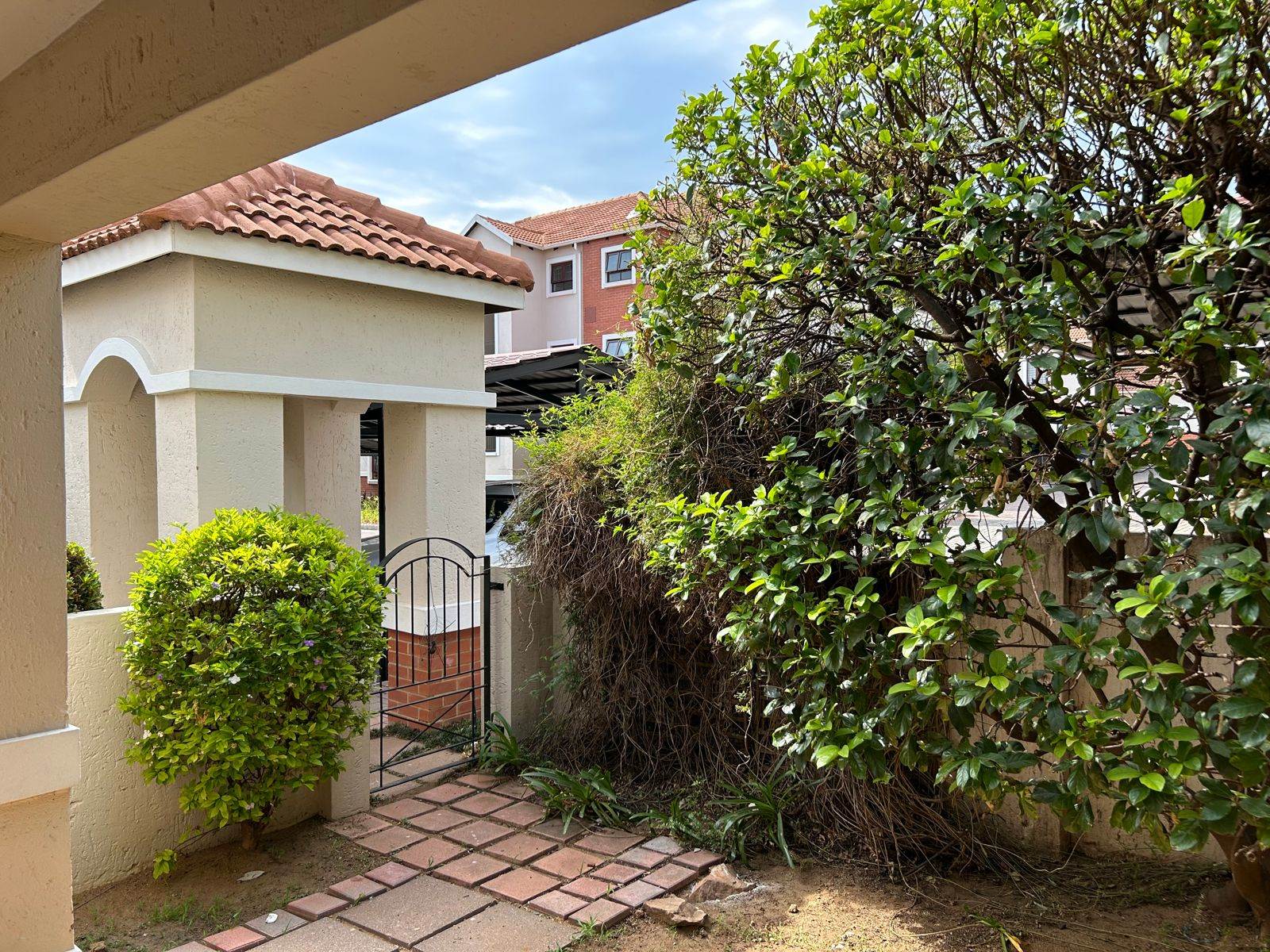 3 Bed Townhouse in Sunninghill photo number 30