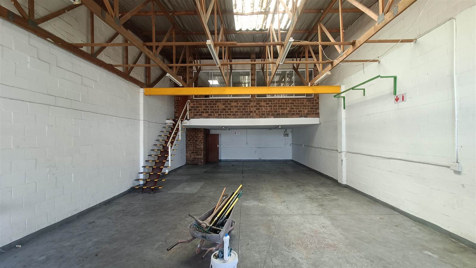 175  m² Industrial space in Montague Gardens photo number 7