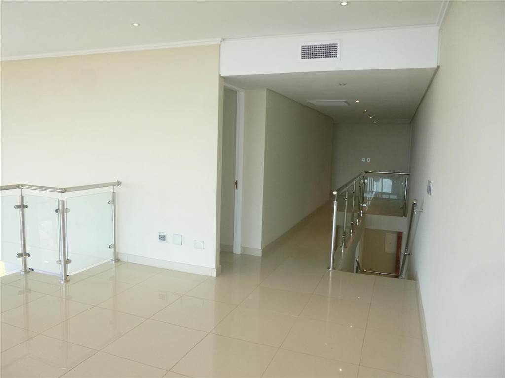 4 Bed Apartment in New Town Centre photo number 30