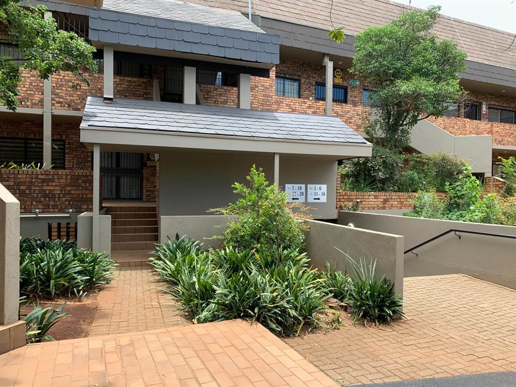 76  m² Office Space in Centurion CBD photo number 4