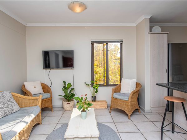 2 Bed Apartment in Rosendal