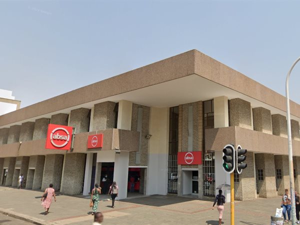 600  m² Commercial space in Witbank Central