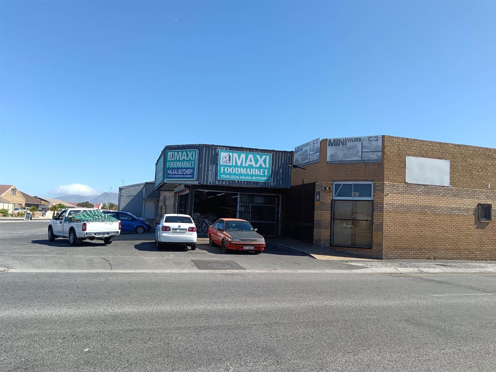 605  m² Commercial space in Strandfontein photo number 15
