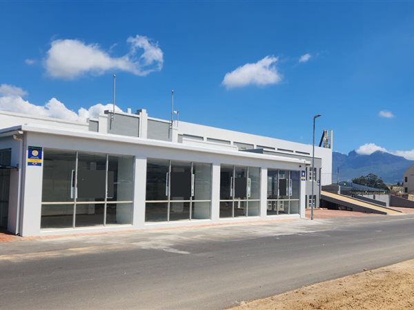 1 063  m² Commercial space