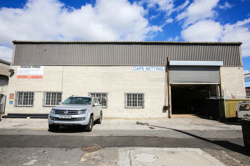 528  m² Industrial space in Beaconvale photo number 1