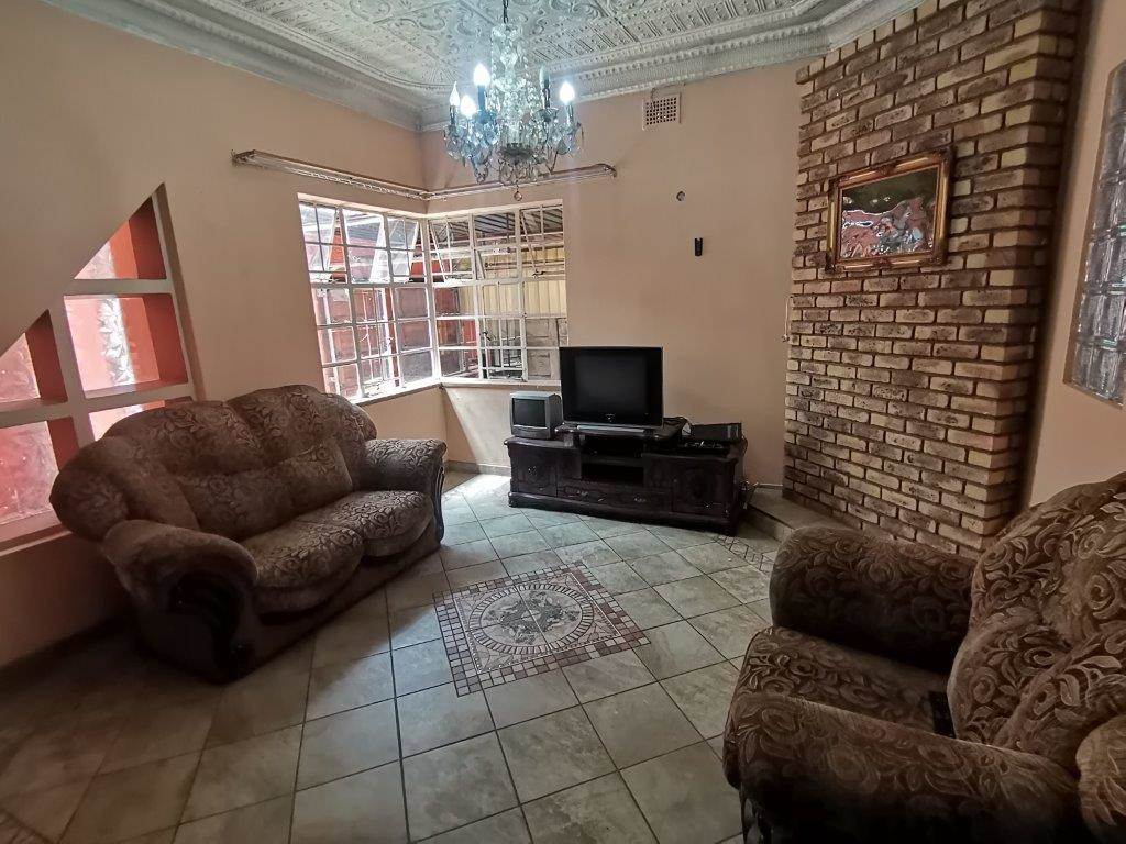 3 Bed House in Boksburg South photo number 7