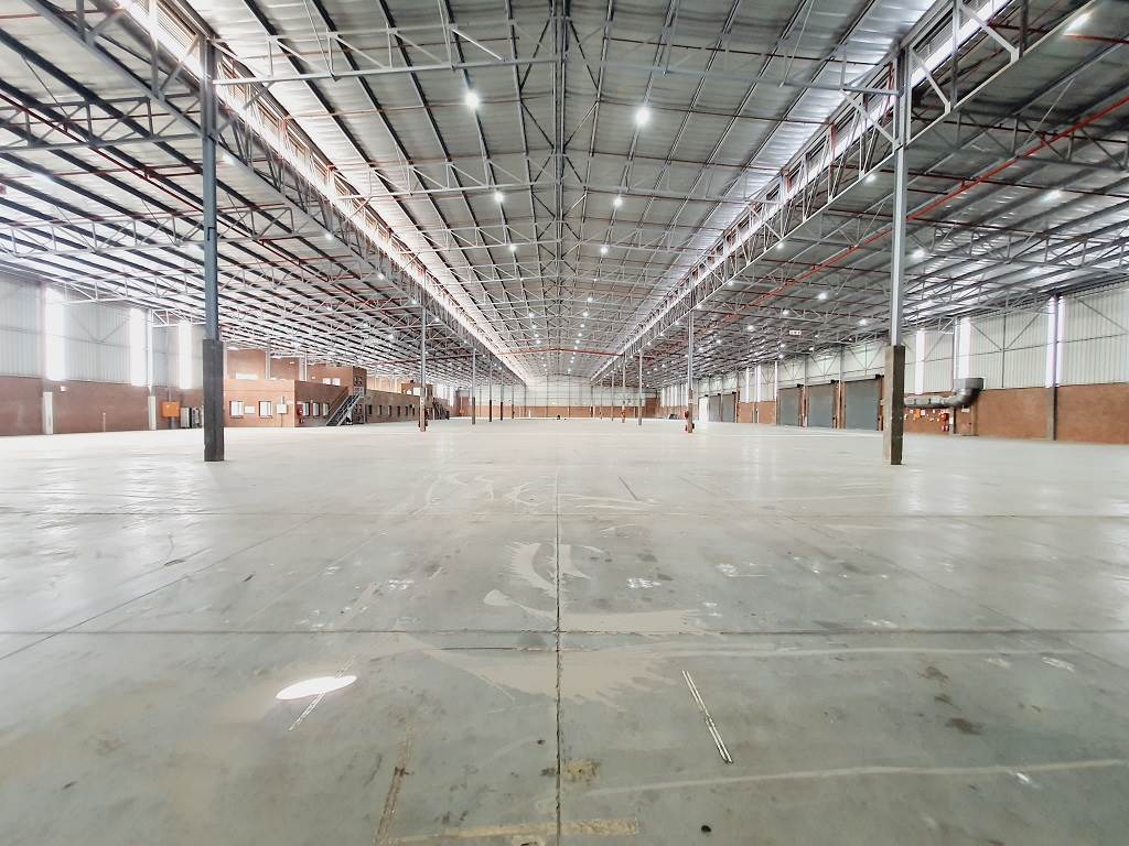 9783  m² Industrial space in Pomona photo number 6