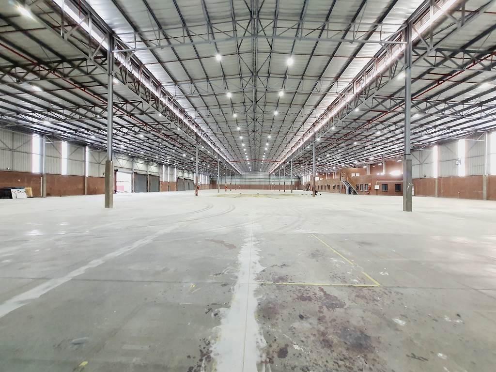 9783  m² Industrial space in Pomona photo number 9