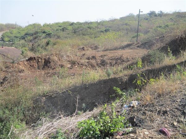 400 m² Land available in Verulam