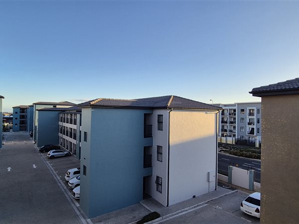 2 Bedroom Apartment 2 Bedroom Apartment