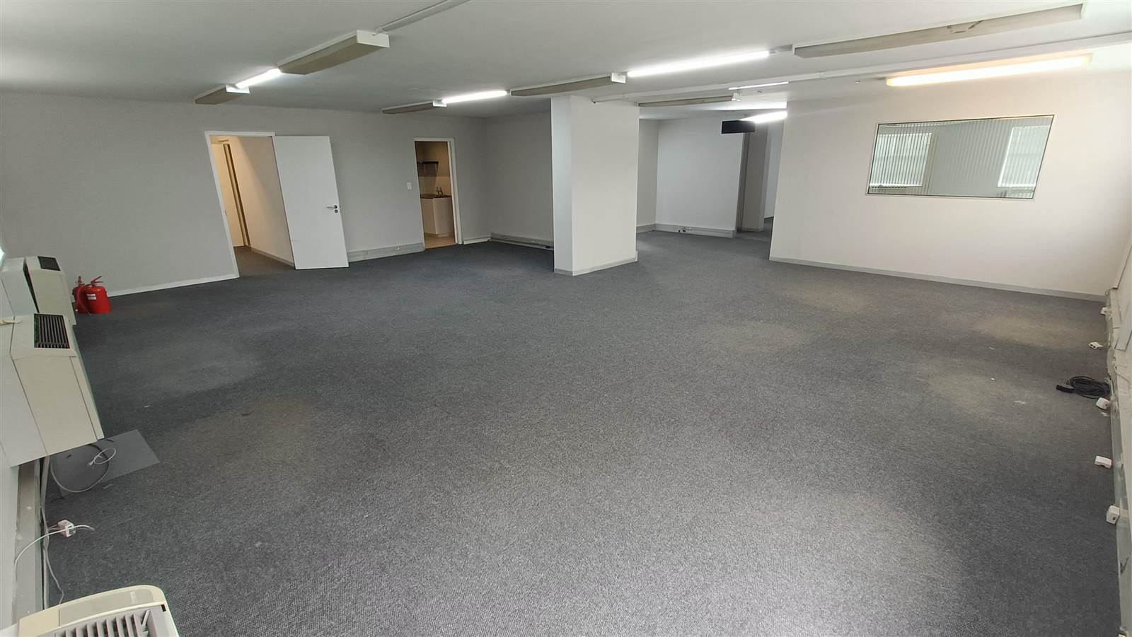 245  m² Commercial space in Montague Gardens photo number 3