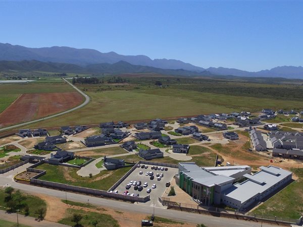 306 m² Land available in Robertson