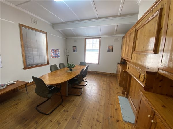 160 m² Commercial space 160 m² Commercial space