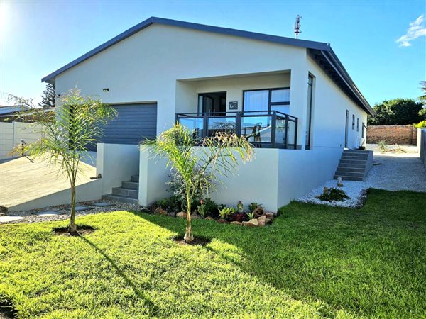 3 Bedroom House 3 Bedroom House