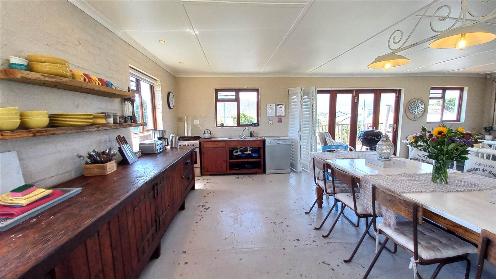 4 Bed House in Pringle Bay photo number 9