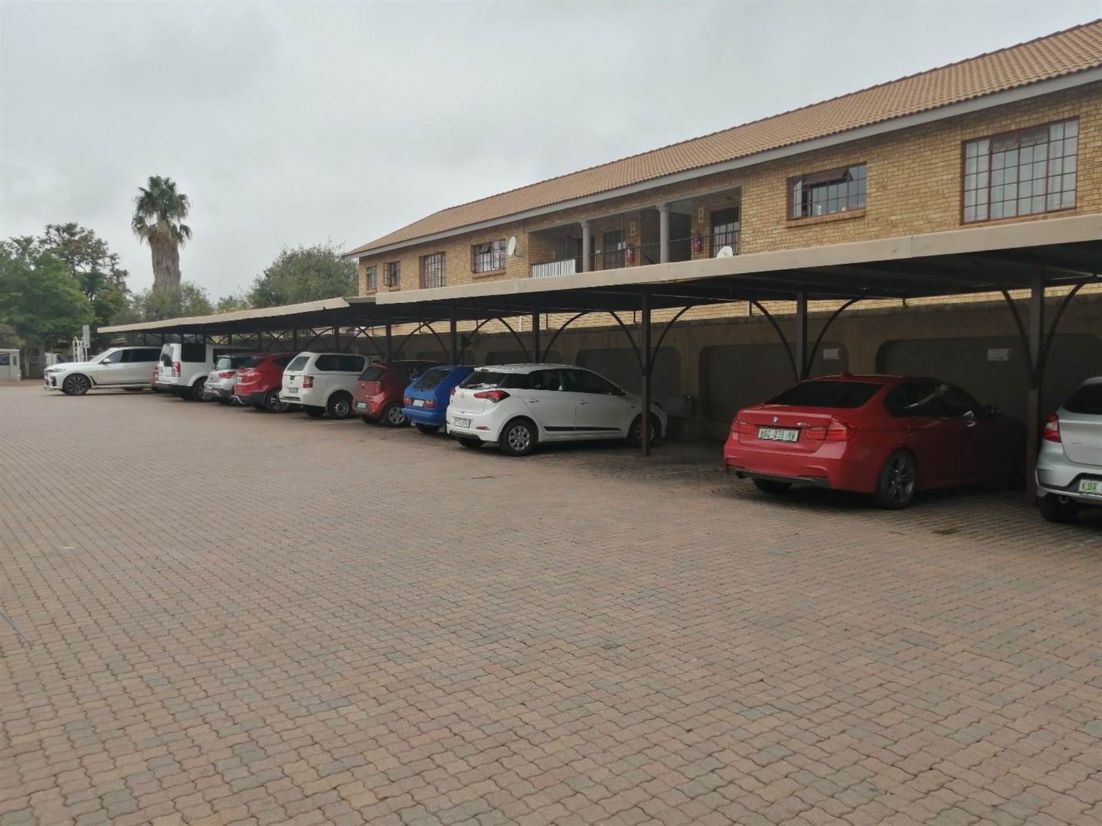 811  m² Commercial space in Rustenburg Central photo number 5