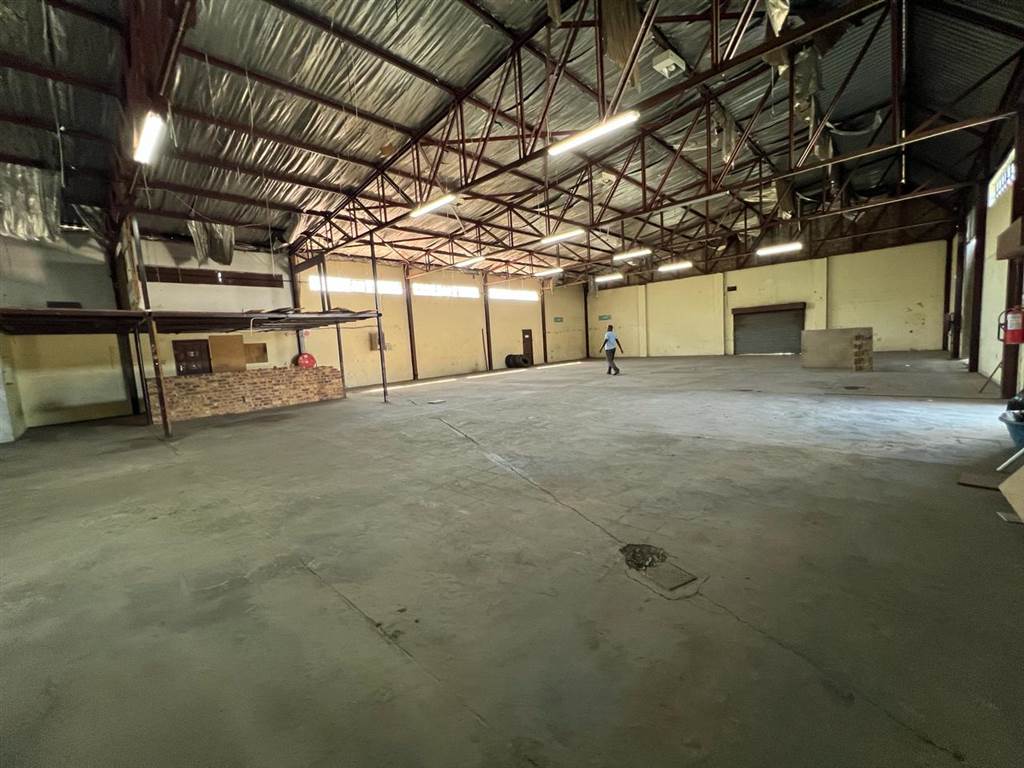 500  m² Industrial space in Delmore Park photo number 10