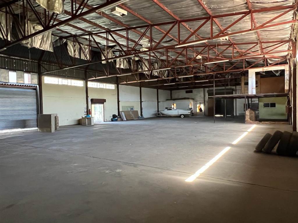 500  m² Industrial space in Delmore Park photo number 6