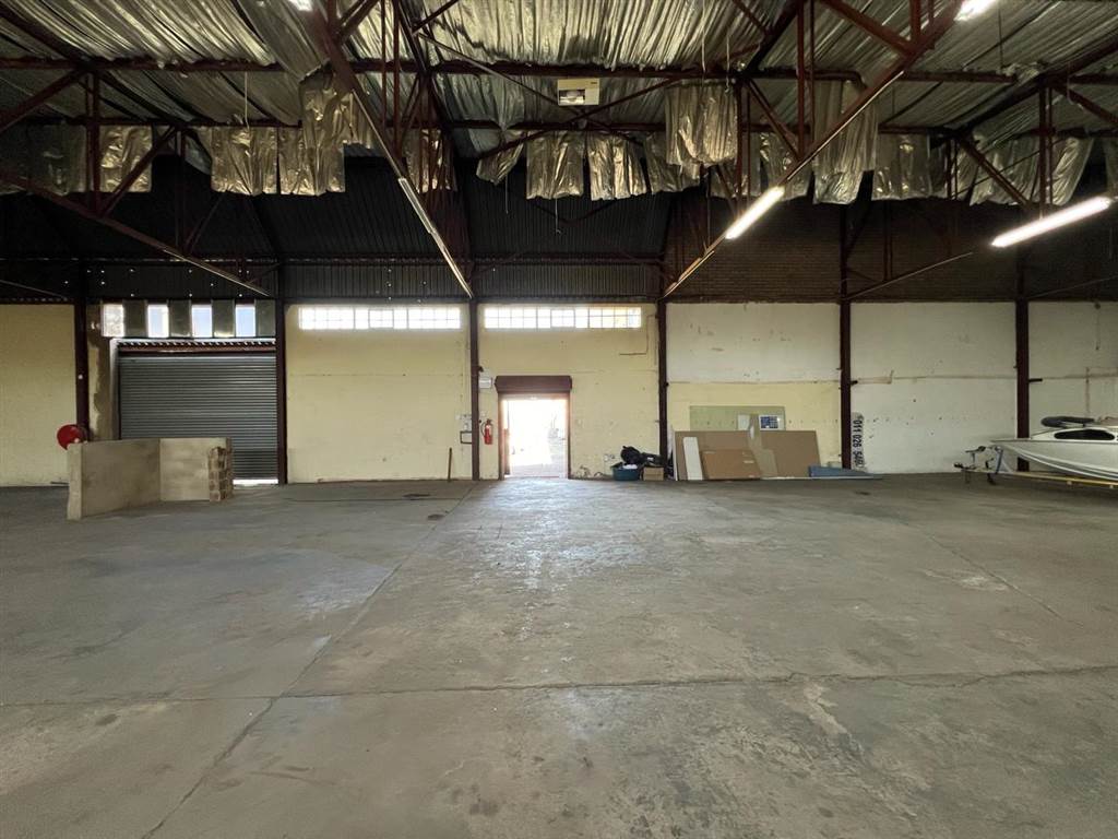 500  m² Industrial space in Delmore Park photo number 11