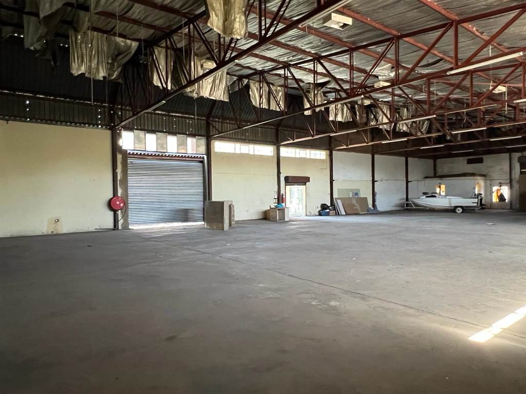 500  m² Industrial space in Delmore Park photo number 9