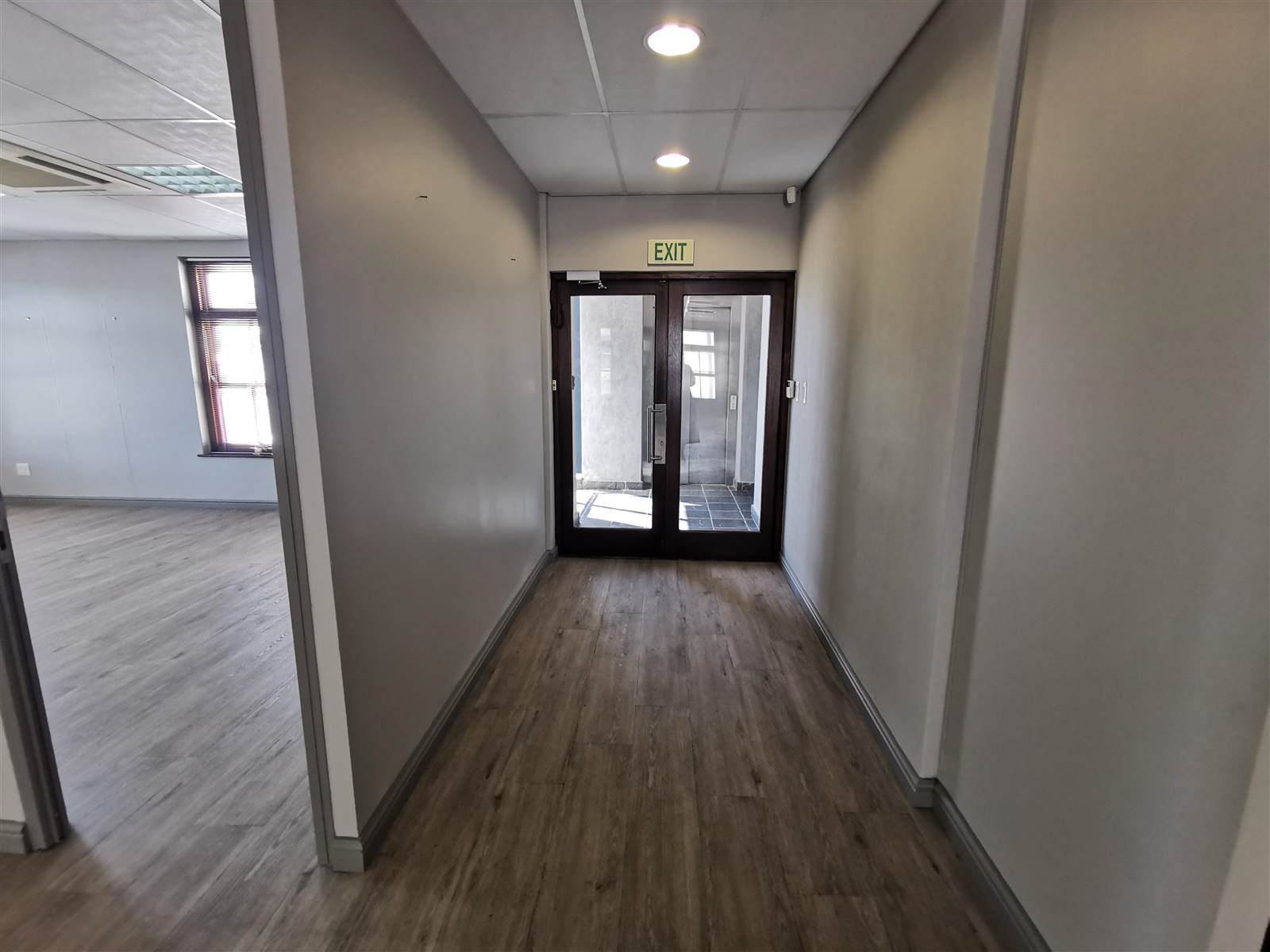 206  m² Commercial space in Stellenbosch Central photo number 4