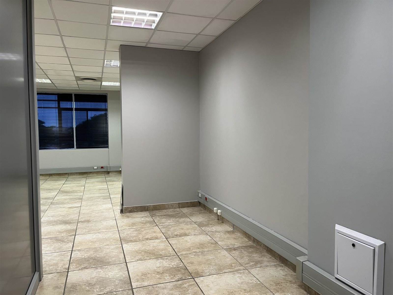 77  m² Office Space in Ballito photo number 2
