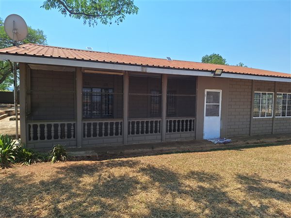 3 Bed Garden Cottage