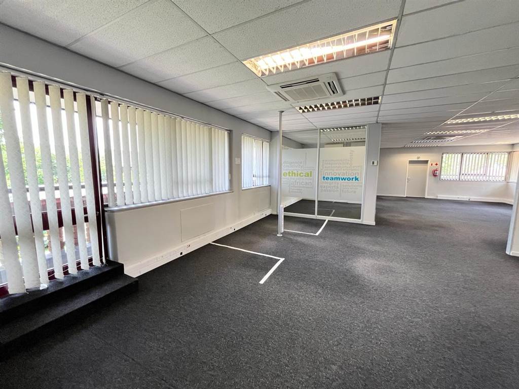 219.2  m² Commercial space in Epsom Downs photo number 5