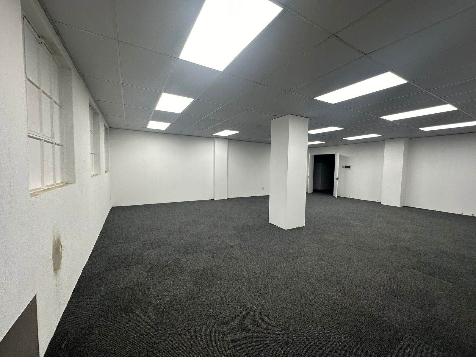 55  m² Commercial space in New Redruth photo number 7