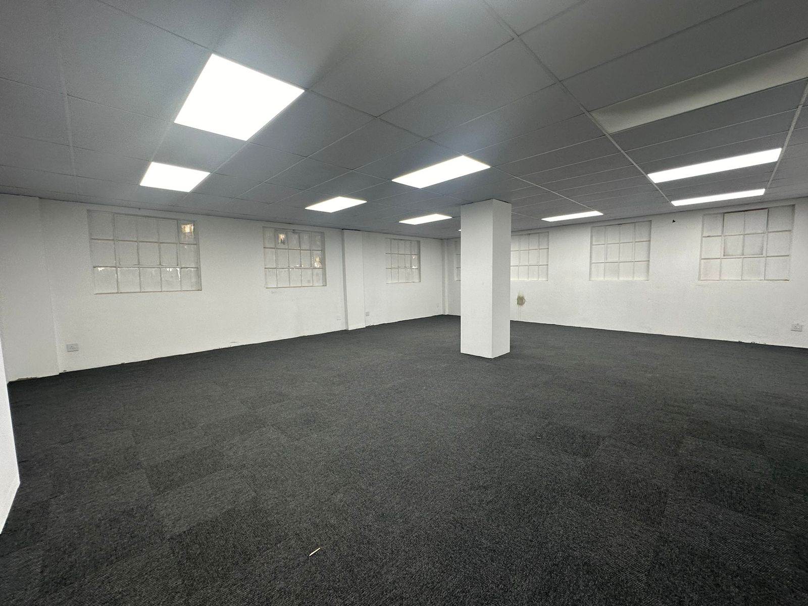 55  m² Commercial space in New Redruth photo number 14
