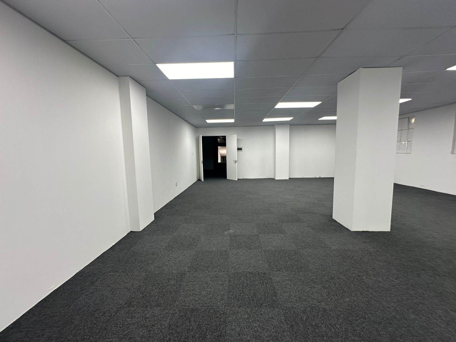 55  m² Commercial space in New Redruth photo number 18