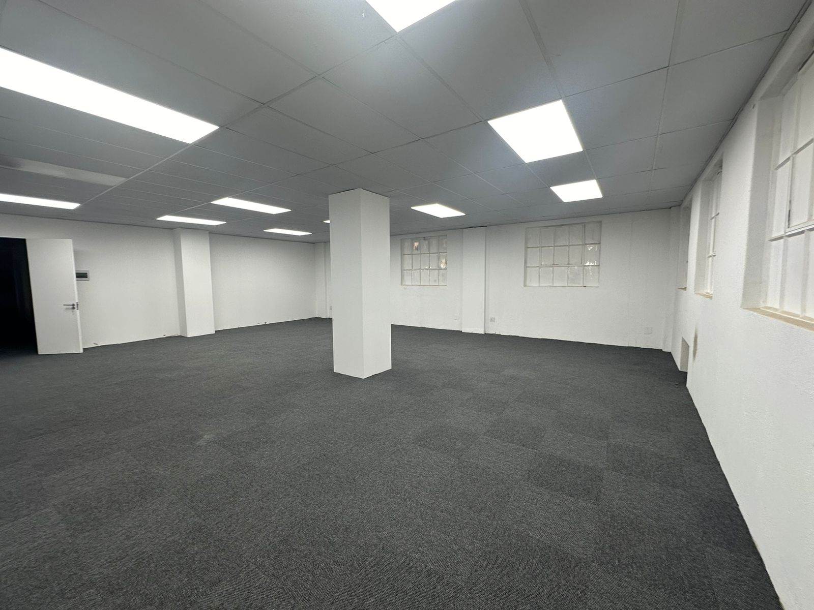 55  m² Commercial space in New Redruth photo number 9