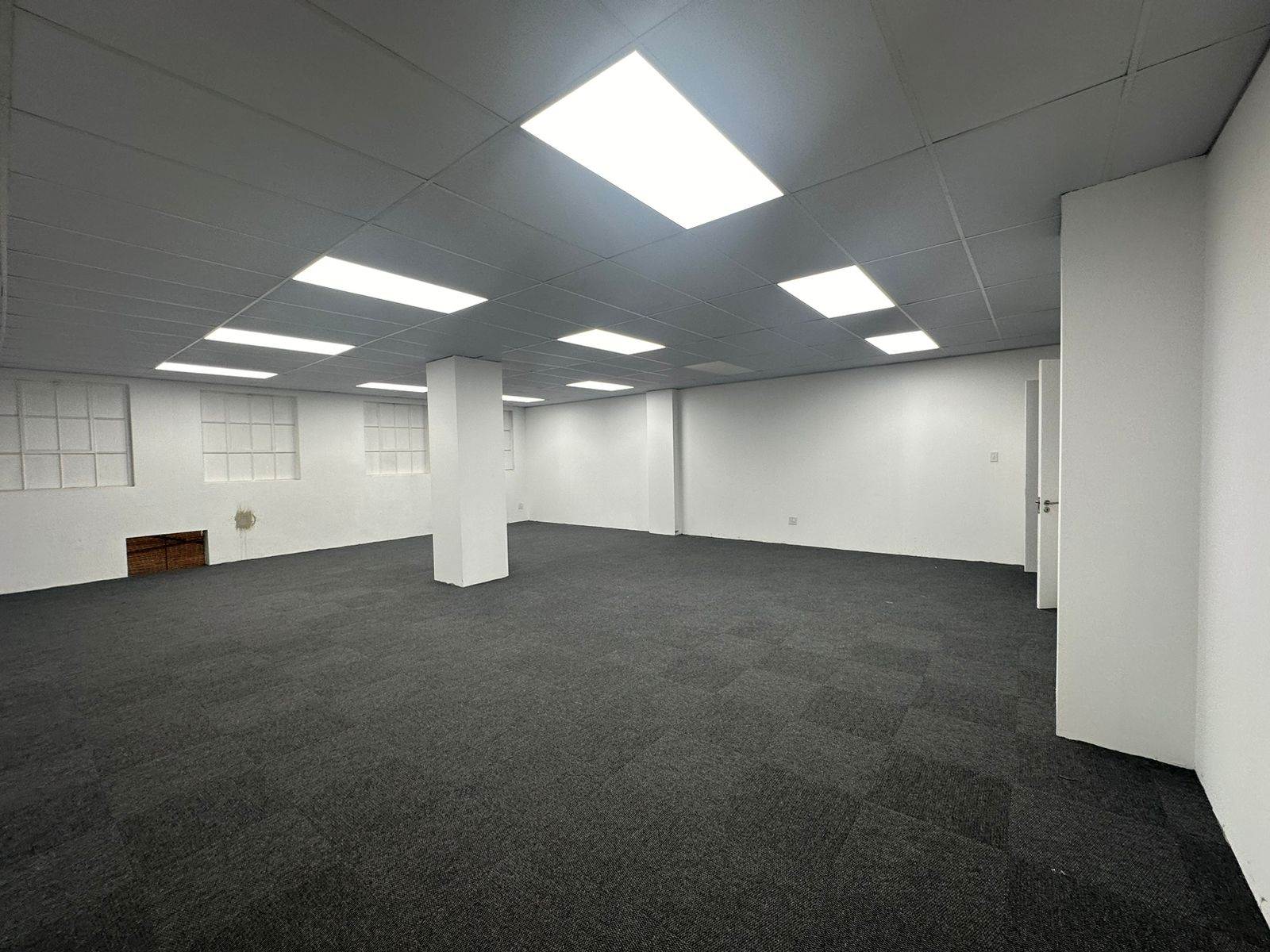 55  m² Commercial space in New Redruth photo number 5
