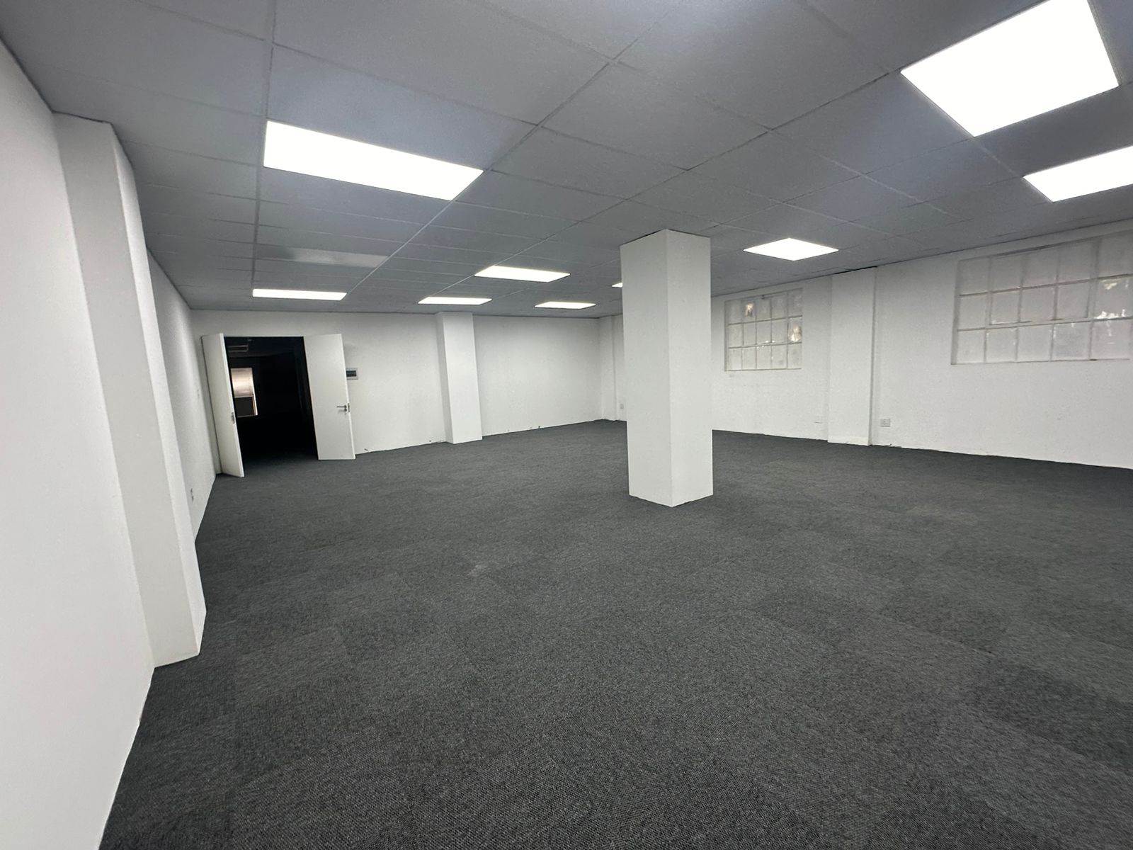 55  m² Commercial space in New Redruth photo number 13