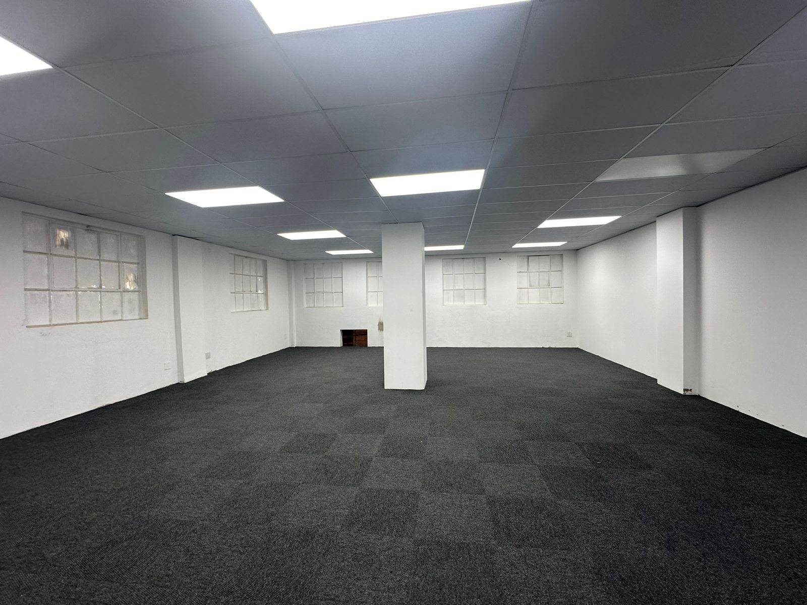 55  m² Commercial space in New Redruth photo number 4