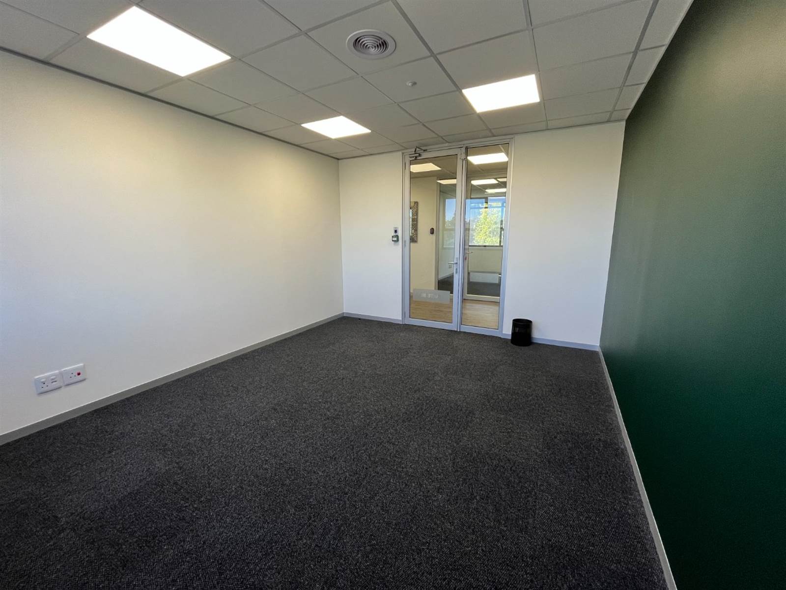 38  m² Office Space in Morningside photo number 6
