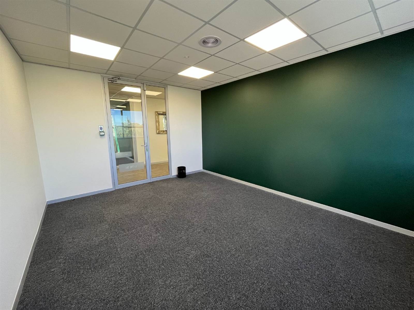 38  m² Office Space in Morningside photo number 7